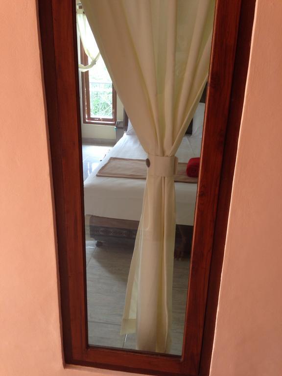 Cebluk sari Apartment Ubud  Bagian luar foto