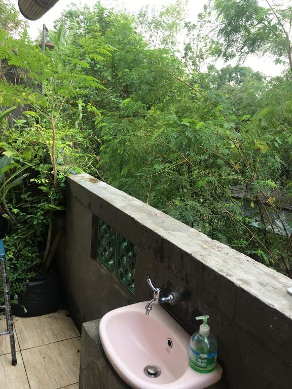 Cebluk sari Apartment Ubud  Bagian luar foto